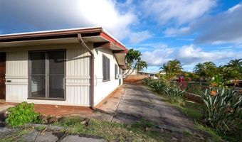 98-857 Kaamilo St, Aiea, HI 96701