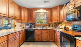 2403 State Hwy W, Ava, MO 65608