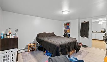 114 S 18th St, Airville, PA 15203