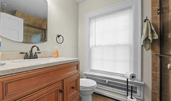 705 Overlook Dr, Alliance, OH 44601