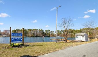 8801 BAY RIDGE Dr, Berlin, MD 21811