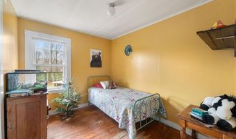 205 Ten Rod Rd, Exeter, RI 02822