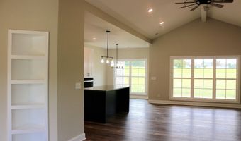 741 8th St NE, Arab, AL 35016