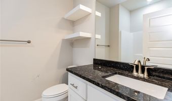 1930 Lordsburg Ct, Bentonville, AR 72713