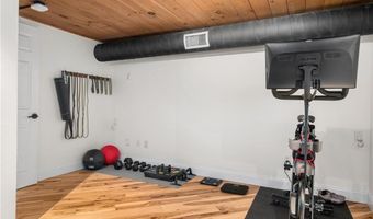 1 Tupperware Dr 138, North Smithfield, RI 02896