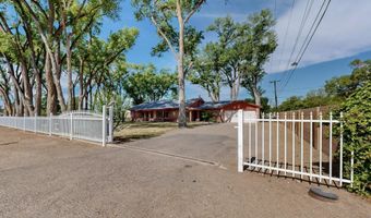 2215 MARGARET Dr, Bosque Farms, NM 87068