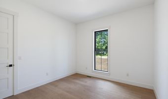 713 Province Rd, Belmont, NH 03220