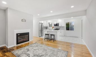 45 N Ronald Dr, Amityville, NY 11701