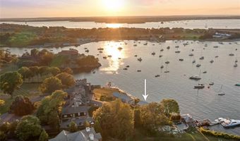 127 Harrison Ave 10, Newport, RI 02840