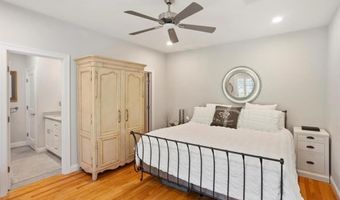 281 Wickford Ct 23, North Kingstown, RI 02852