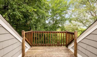 6512 RIDGE Dr, Bethesda, MD 20816