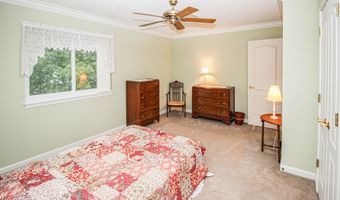 10 South St 85, Danbury, CT 06810