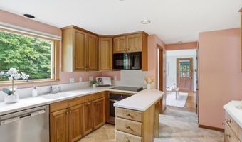 2 Winter St, Acton, MA 01720