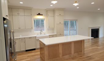 963 High Rd, Berlin, CT 06037