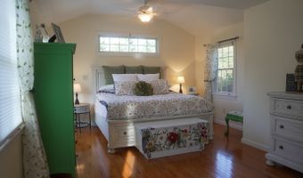 18 Carriage Dr, Burlington, CT 06013