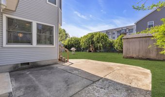 14 Dolan Ave, Aberdeen, NJ 07747