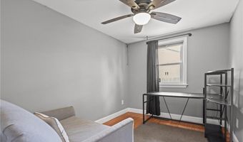 83 Bateman Ave, Cranston, RI 02920