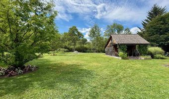 414 Park St, Bennington, VT 05201