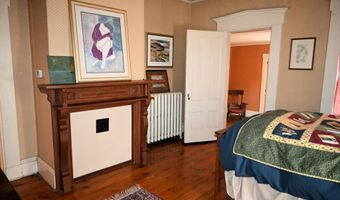 151 Kenduskeag Ave, Bangor, ME 04401
