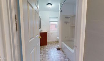 824 26th St, Altoona, PA 16601
