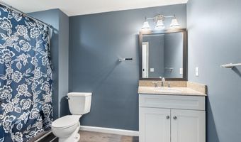 4537 W Black Oak Cir, Angola, IN 46703