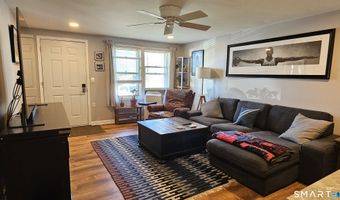 150 Beachview Ave 290, Bridgeport, CT 06605