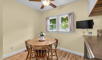 617 E 9th St, Auburn, IN 46706