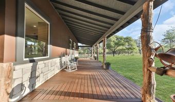 1523 Meadow Gln, Adkins, TX 78101