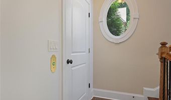 7989 Magnolia Sq, Atlanta, GA 30350