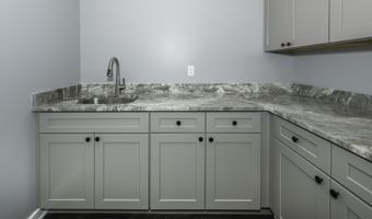 5395 Plymouth Rd, Ann Arbor, MI 48105