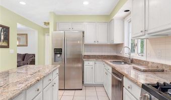 52 GINGER Trl, Coventry, RI 02816