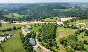 16978 Asbury, Asbury, IA 52002