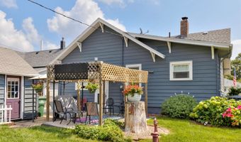 526 SW Walnut St, Ankeny, IA 50023
