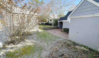 198 40th St, Avalon, NJ 08202