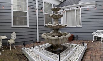 208 W Erie St, Albion, MI 49224