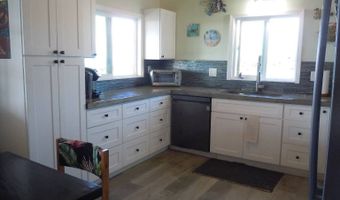 92-8344 Hibiscus Dr, Captain Cook, HI 96704