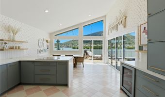 7327 Makaa St, Honolulu, HI 96825