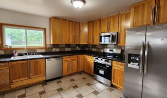 810 Division, Adrian, MI 49221