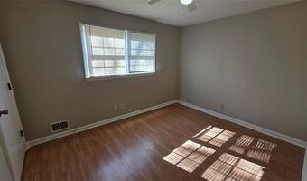 1824 Poinsetta Dr, Acworth, GA 30102