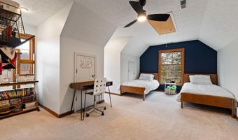 8 Country Oaks Dr, Barboursville, WV 25504