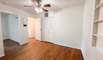 238 W Skyline Dr, Ballwin, MO 63011
