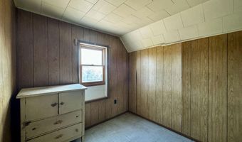 52 Senter St, Ahmeek, MI 49901