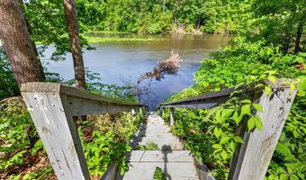 1286 Bridge Rd, Allegan, MI 49010