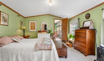 130 Sugar Hill Dr, Bristol, NH 03222