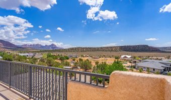 944 W Foothill Dr, Apple Valley, UT 84737