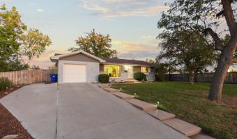 236 Lima St, Aurora, CO 80010