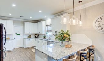 50 High Water Dr, Benton, LA 71006