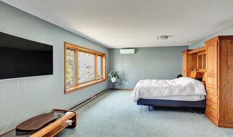 1360 Windmill Point Rd, Alburgh, VT 05440