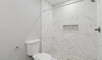 1204 E El Norte Pkwy, Escondido, CA 92027