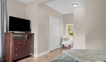 1005 41st St, Allegan, MI 49010